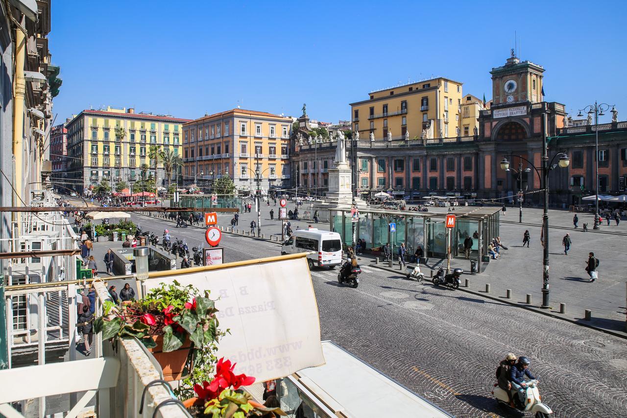 Bed & Breakfast Piazza Dante Napels Buitenkant foto