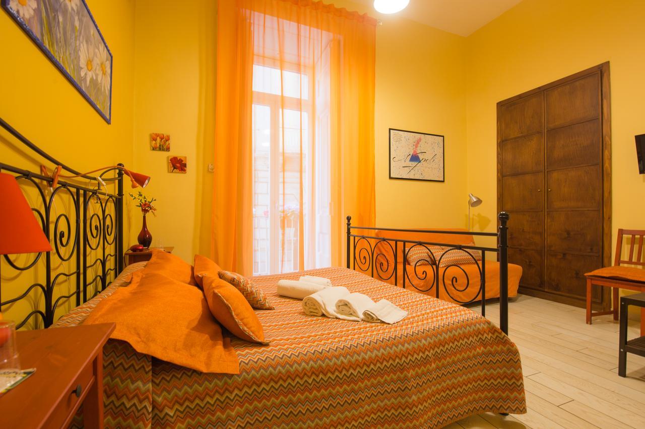 Bed & Breakfast Piazza Dante Napels Buitenkant foto