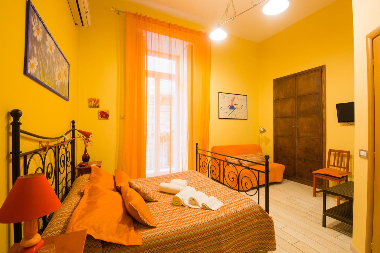 Bed & Breakfast Piazza Dante Napels Buitenkant foto